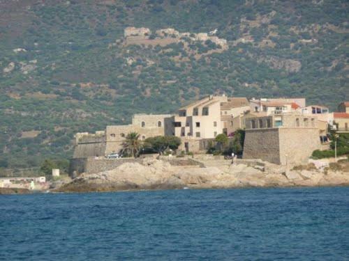 Apartment Studio Pieds Dans L'eau *